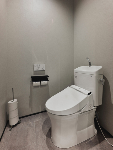 Bathroom 4, illi Enu Yotsuya, Shinjuku