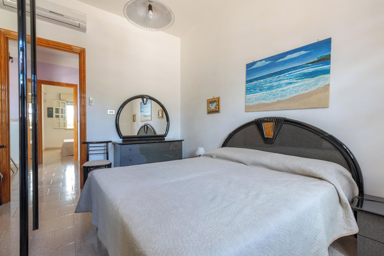Bedroom 2, 4033 Villetta Stefy by Barbarhouse, Lecce