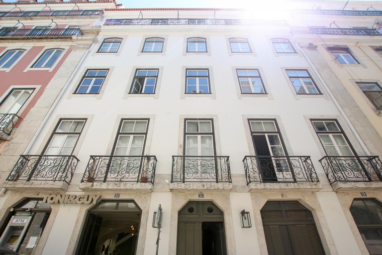 Room 5, Nomad s Downtown Lisbon - 3bdr Charming Memory, Lisbon