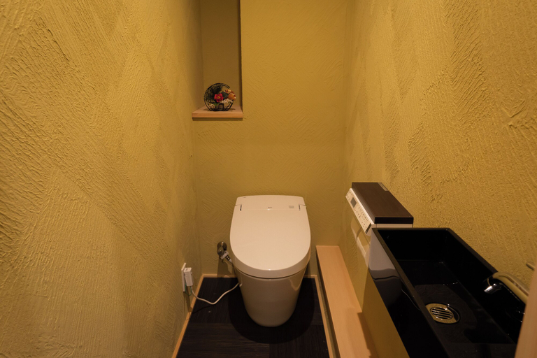 Bathroom 4, TAKENOYA, Osaka