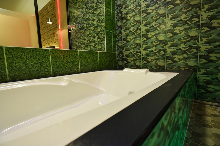 Bathroom 3