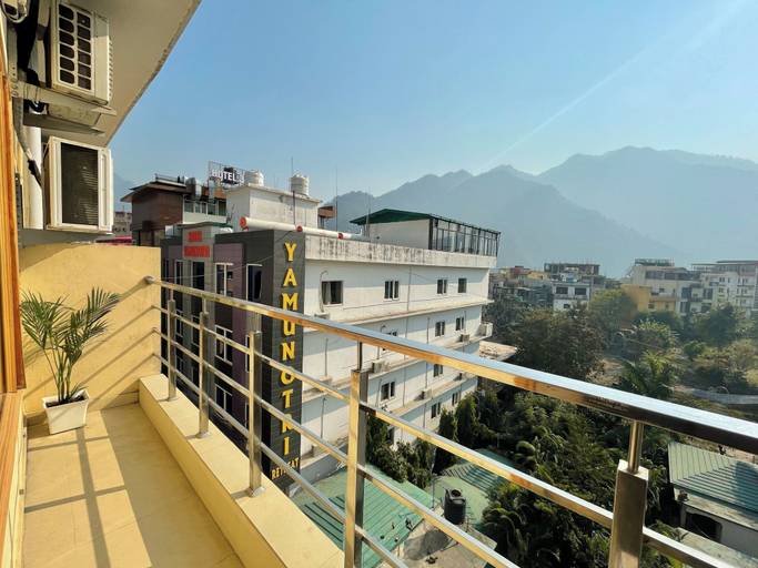 Others 1, Wanna Stay Rishikesh, Garhwal