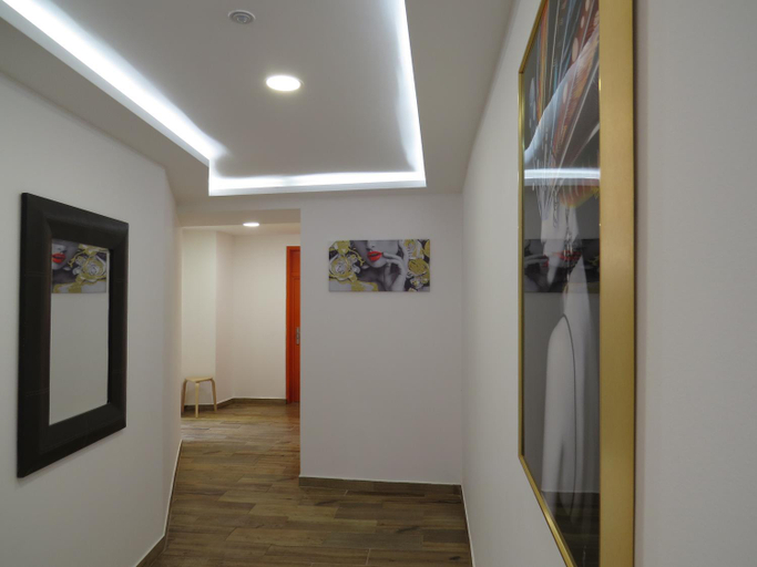 Others 3, The Macarena Beach Hostel, Lagos