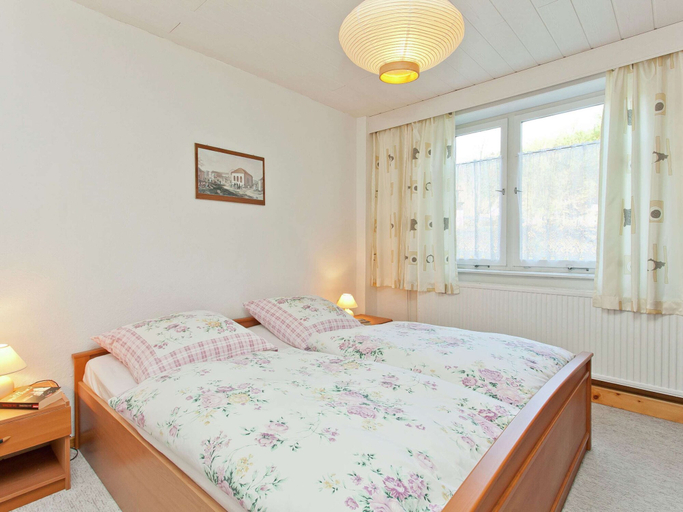 Bedroom 3, Spacious Stay Near Trails, Hildburghausen