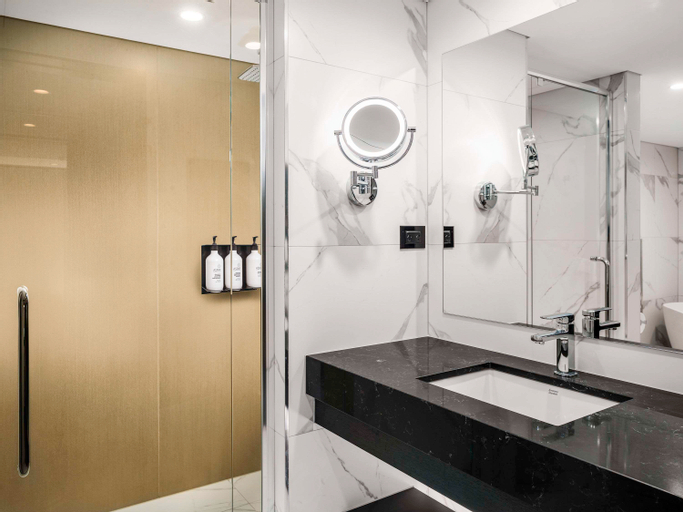 Bathroom 8