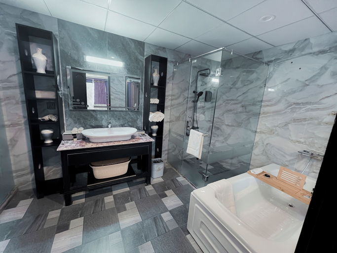 Bathroom 4, IYI LUXURY INN, Malakand