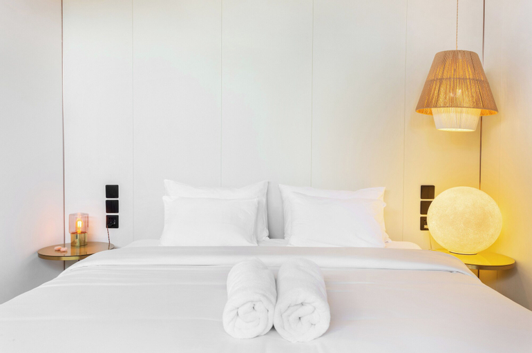Bedroom 25