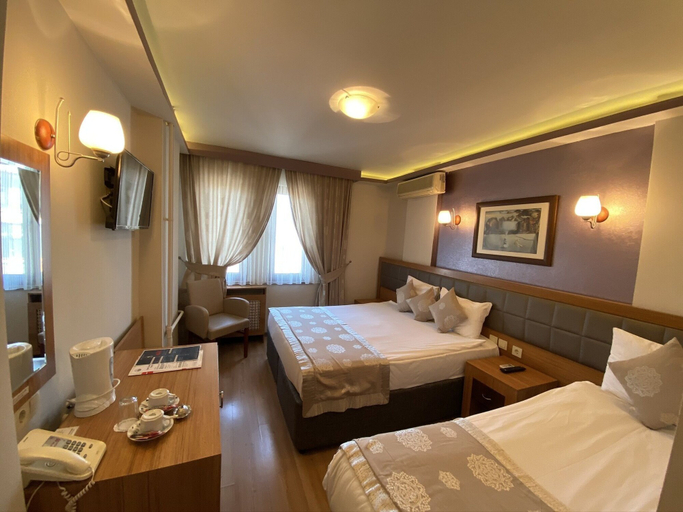 Bedroom 3, Anzac Hotel, Merkez