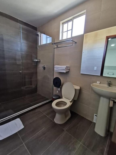 Bathroom 4, Hotel Torre del Prado, Barranquilla