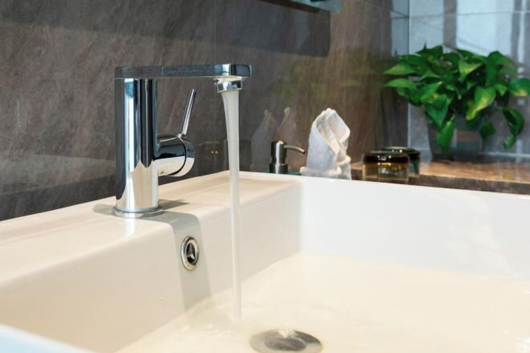 Bathroom 3, Bonny International Hotel, Loudi