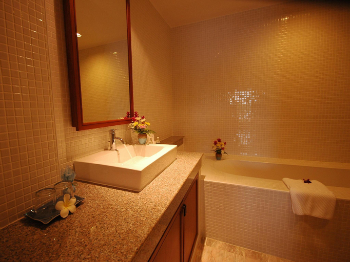 Bathroom 1