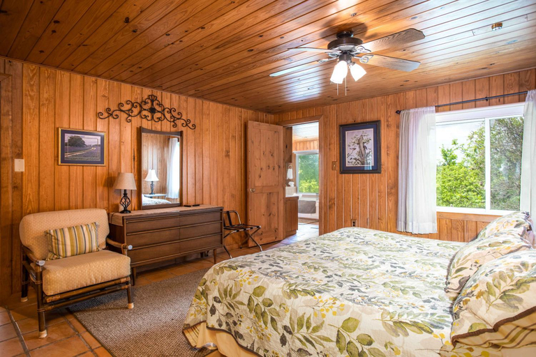 Others 4, River Ridge Bandera Cabin, Bandera