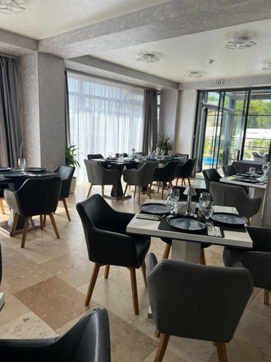 Food & Drinks 3, Hotel Del Ponte, Targoviste