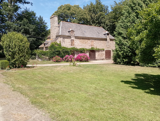 Others 3, chateau du Bois-Riou, Côtes-d'Armor