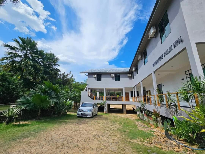 3, RIVERSIDE PALM INN SG LEMBING, Kuantan