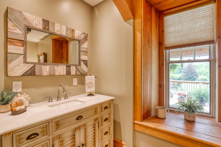 Bathroom 3, High Meadows Estate, Clarke