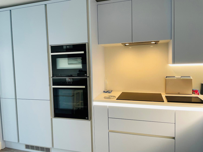 4, Peterborough, Hampton Vale Lakeside En-Suite Large Double bedroom with great modern facilities, Cambridgeshire