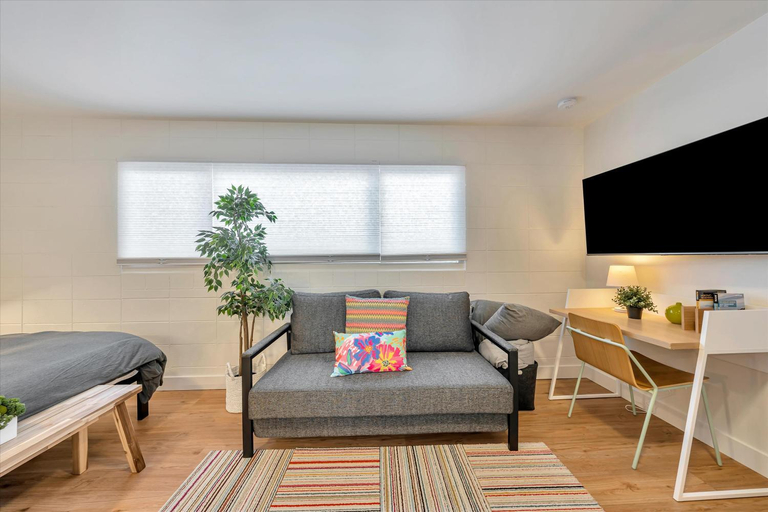 2, Silicon Valley Stay Apartments, San Mateo