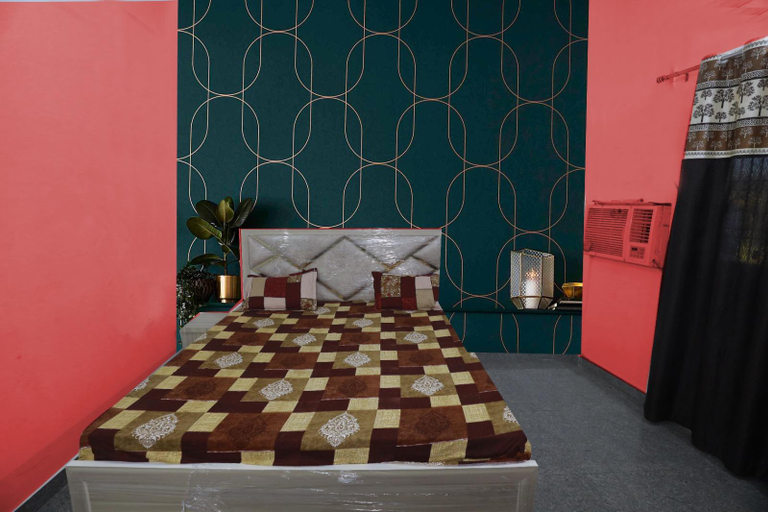 Bedroom 3, Meera Residency, Mathura