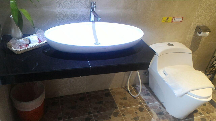 Bathroom 1
