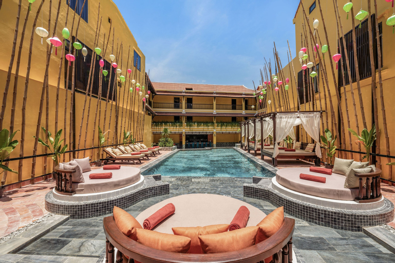 The Signature Hoi An - Tap to explore photos