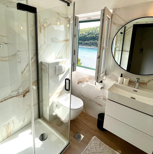 Bathroom 3, Lucica, Luxury Rooms By the Sea, Pučišća