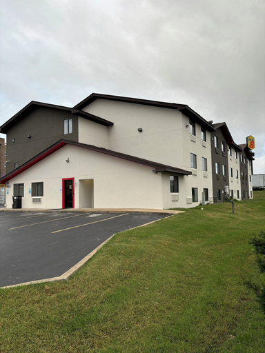 Exterior & Views 2, Super 8 Springfield North I-44, Greene