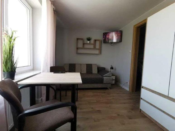 Others 5, Tanie Noclegi, kwatery, pokoje do wynajecia , TARGI KIELCE, Kielce