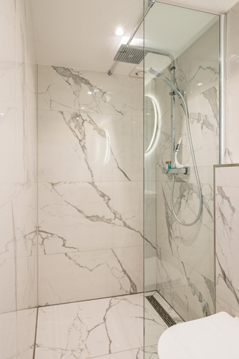 Bathroom 2, Studio Luxe 31 Zandvoort met gratis parkeerplaats, Zandvoort