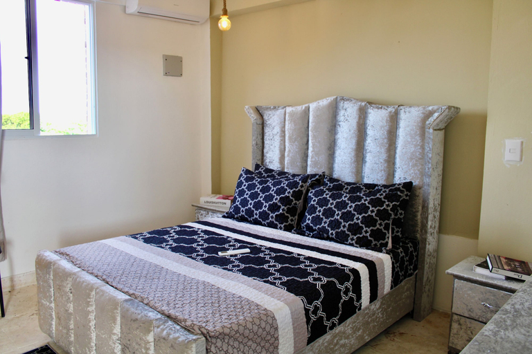 Room 4, Complejo Guayacanes, Guayacanes