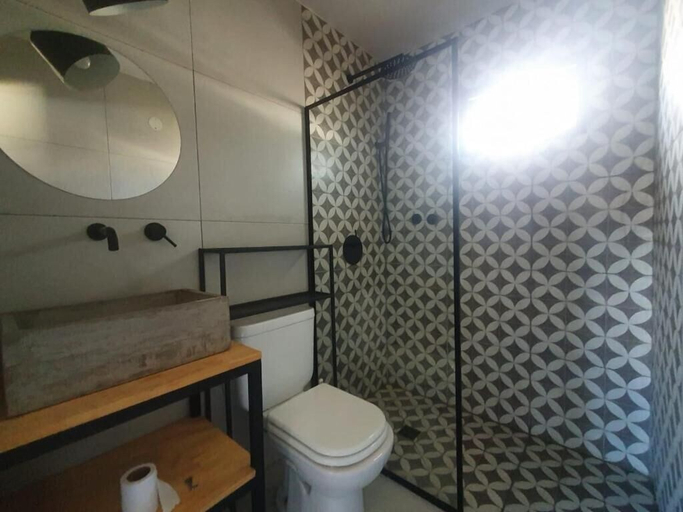 Bathroom 3, Trastienda Guest House, Lago Argentino