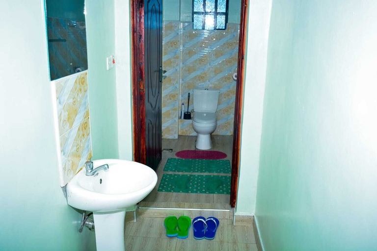 Bathroom 2, Lux Suites Momento Apartments Nakuru, Nakuru Town East