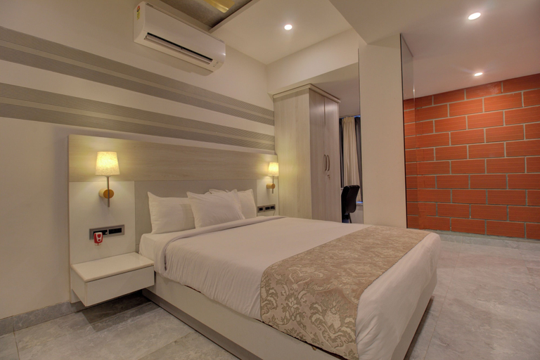 Bedroom 2, Greenstones Boutique Hotel, Nashik