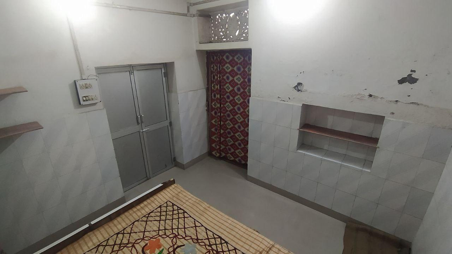 Others 5, Vidhi Residency, Faizabad