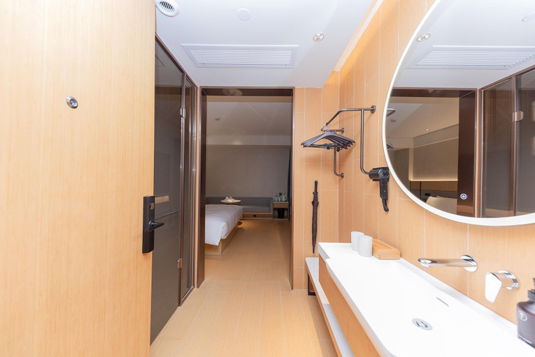 Bathroom 4, Ji Hotel, Hangzhou