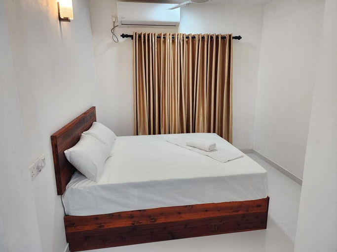 Bedroom 2, Island Inn Colombo00, Thimbirigasyaya