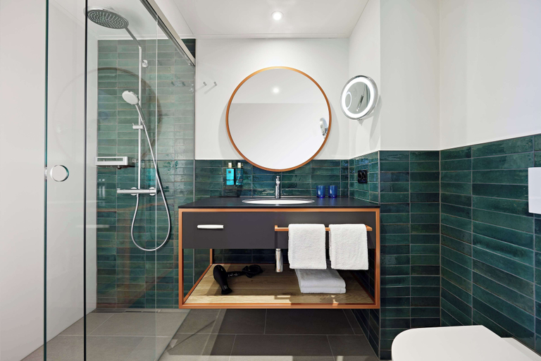Bathroom 5, Essential by Dorint Interlaken, Interlaken