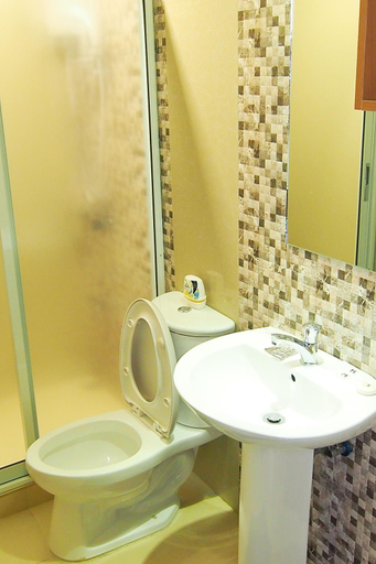 Bathroom 7