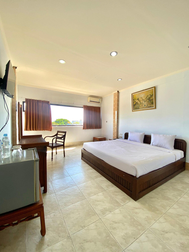 Bedroom 13