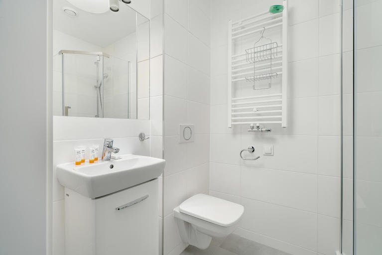 Others 3, Rycerska Apartments with Parking by Noclegi Renters, Poznań City