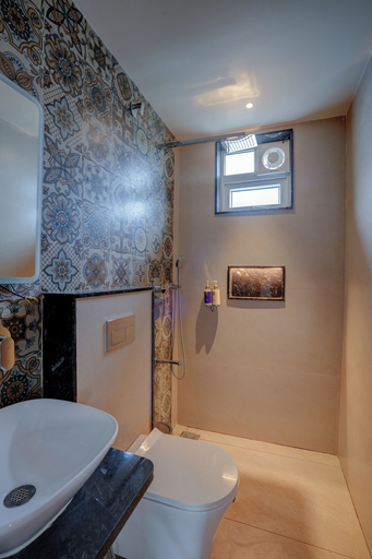 Bathroom 3, Park Avenue Hotel, Bangalore