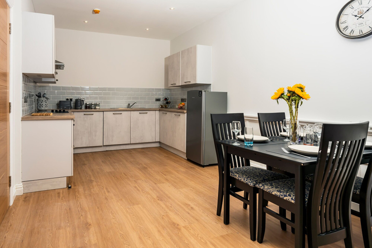 Others 5, The Hazlitt Apartments, Renfrewshire