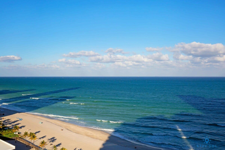 Room 5, 1BR Apartment With Beautiful View, Miami-Dade