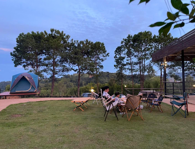 Others 4, White House khaokho, Khao Kho