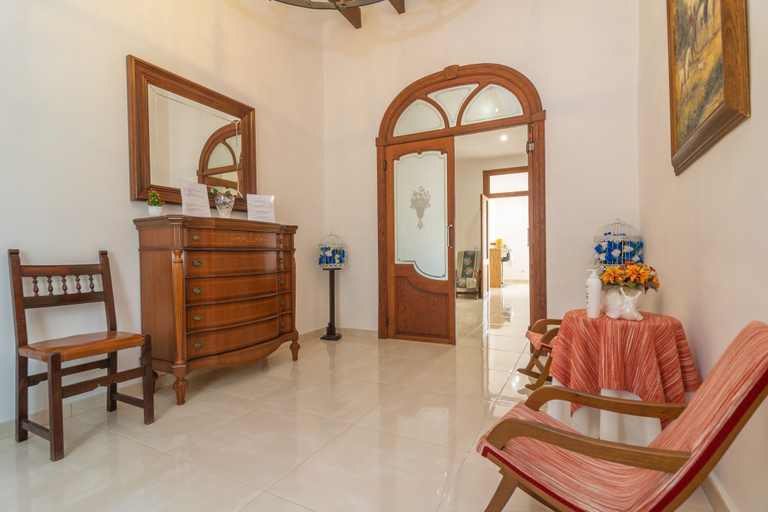 Room 5, Cas Padri Pep in Ariany, Baleares