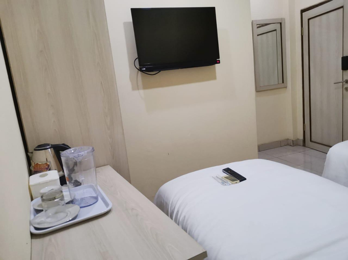 Bedroom 8