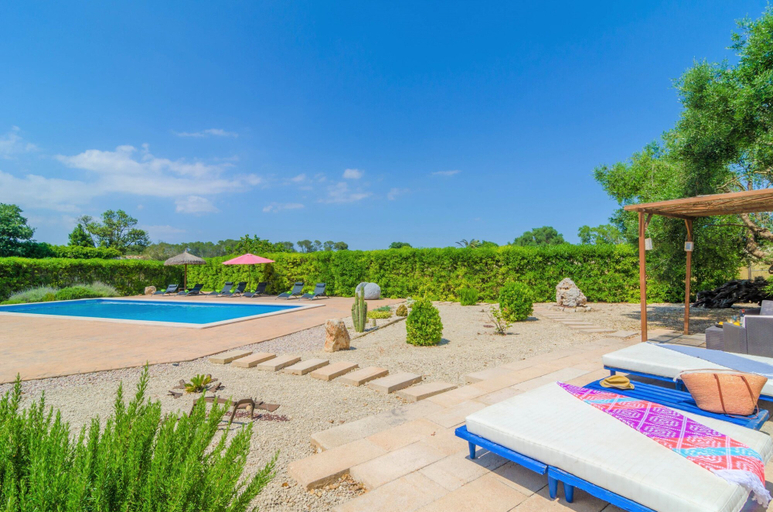 Others 4, Finca Son Costa in San Juan, Baleares
