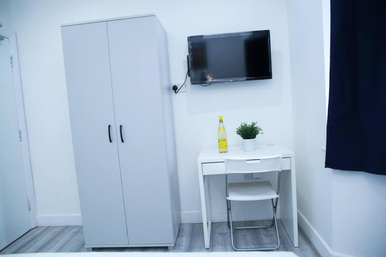 Others 5, South Harrow Apartment, London
