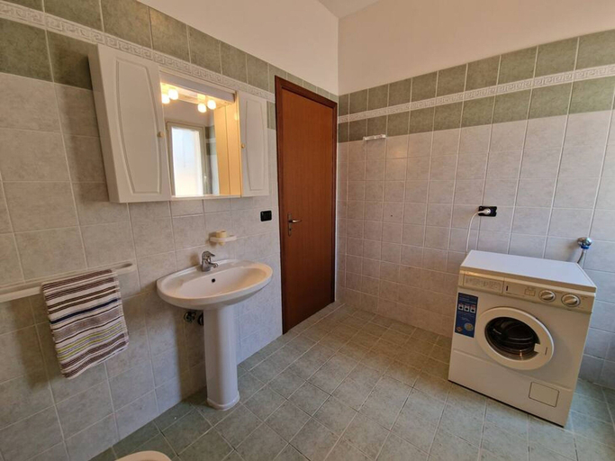 Bathroom 3, Villa Daniela con Piscina Privata e Discesa a Mare tra Catania e Siracusa, Syracuse
