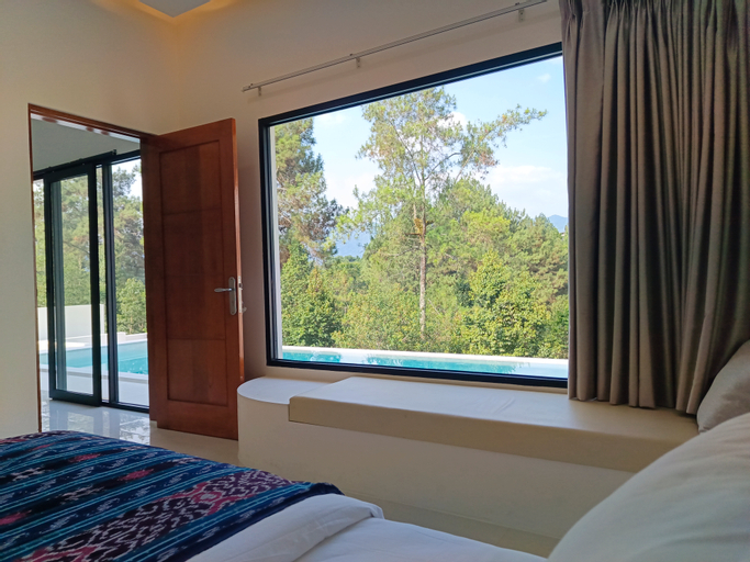 Bedroom 25